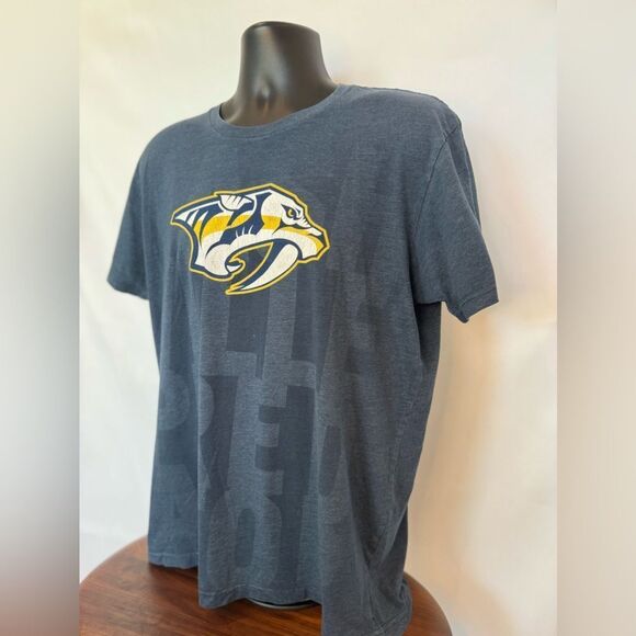 NHL Nashville Predators Logo Tee - Picture 5 of 5